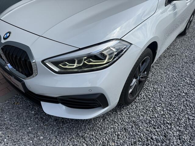 BMW 1-SERIE 118i Executive Edition 5-drs