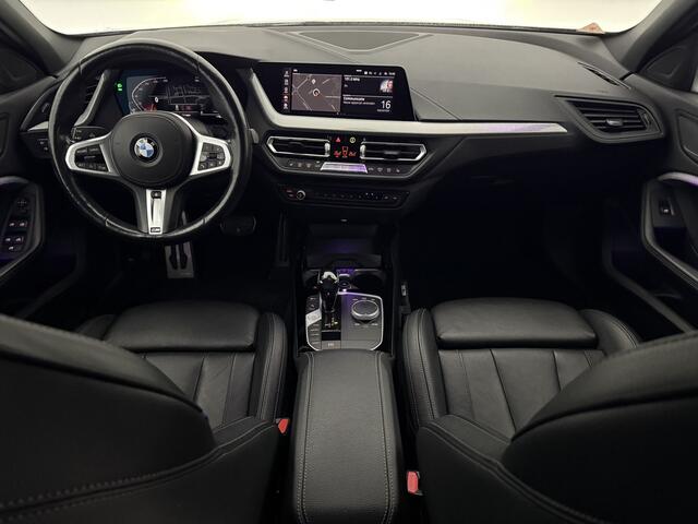 BMW 1-SERIE 118i M-Sport | Camera | Kuipstoelen | LED | Carplay | Virtual Cockpit | Stoel/Stuurverw. | 19''LMV