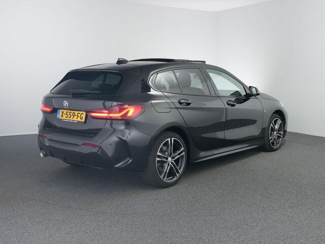 BMW 1-SERIE 118i Corporate High Executive | M sport | 18inch | Pano | Black |