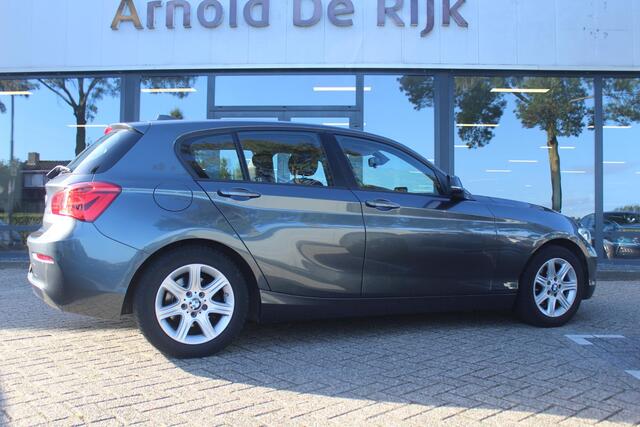 BMW 1-SERIE 118i
