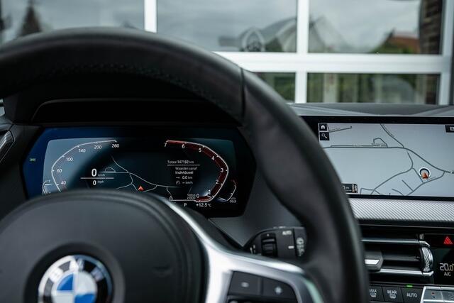 BMW 1-SERIE 118 118i Executive Edition | M-Sport | Panorama | Head-up | Hifi | Sportstoelen | Cruise | 18' inch |