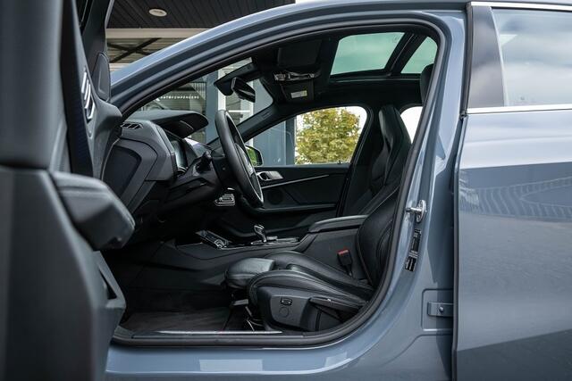 BMW 1-SERIE 118 118i Executive Edition | M-Sport | Panorama | Head-up | Hifi | Sportstoelen | Cruise | 18' inch |