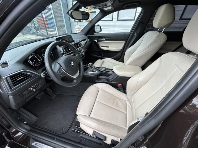 BMW 1-SERIE 118i Edition Sport Automaat Pano NAP!