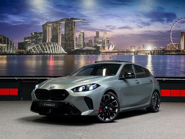 BMW 1-SERIE M135 xDrive Frozen|H/K|360|HUD|Panorama