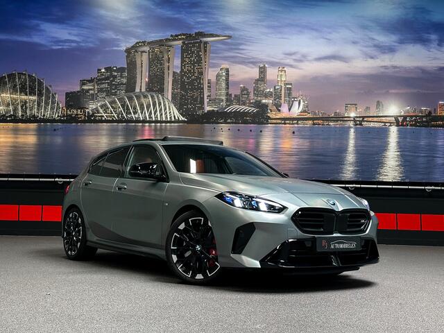 BMW 1-SERIE M135 xDrive Frozen|H/K|360|HUD|Panorama