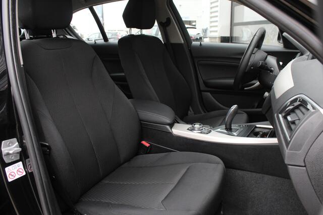 BMW 1-SERIE 118i Executive / Led / Automaat / N.A.P.