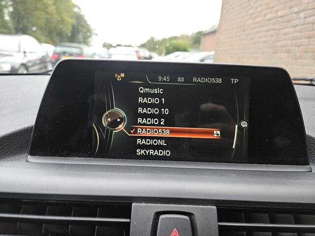 BMW 1-SERIE 118i Edition M Sport Shadow High Executive