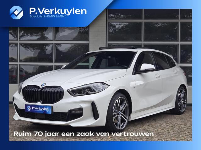 BMW 1-SERIE 118i High M SPORT | PANORAMA | CAMERA | LEDER | SPORTSTOELEN | 18 INCH LM VELGEN |
