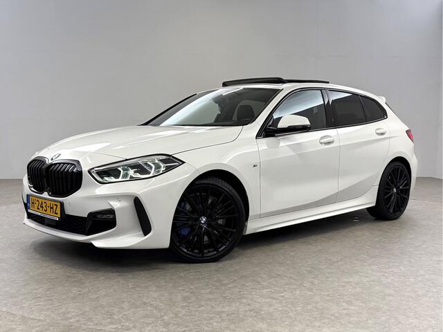 BMW 1-SERIE 118i High Executive Edition M-Sport 141PK | Pano | Virtual | Sfeerverl. | Carplay | Leder | Stoelverw. | NAP