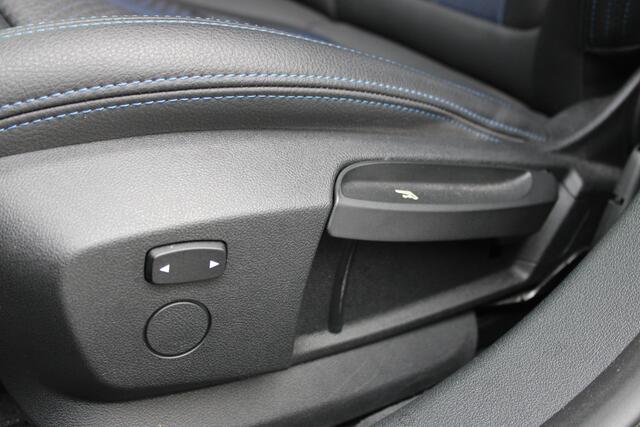 BMW 1-SERIE 118i M Sport Automaat / Sportstoelen / LED / M Sportonderstel / Live Cockpit Professional / Cruise Control / PDC