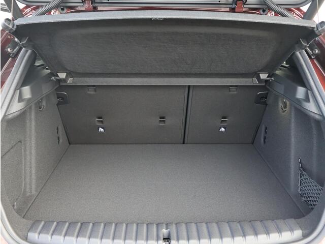 BMW 1-SERIE 120 M Sportpakket Pro/ Innovation Pack/ Stuurwielrand verwarmd/ Comfort Access/ Panoramadak/ Sportstoelen/ Harman-Kardon/ Driving Assistant Plus