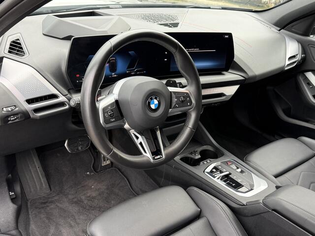 BMW 1-SERIE 120 | M-Sport | 19'' | Elek. Stoelverst. | Head-Up | Comfort Access