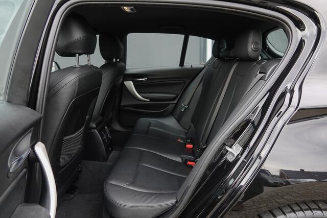 BMW 1-SERIE 118i 136Pk Aut. | High Executive | LED | PDC | Leder | 18''