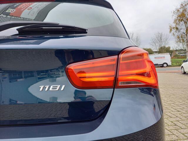 BMW 1-SERIE 118i Corporate Lease Essential - CARPLAY/ANDROID - XENON - PDC - NAVI - CRUISE - NL AUTO -