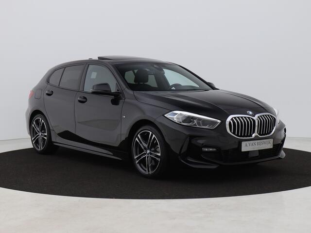 BMW 1-SERIE 118i M-Sport | PANO | CAMERA | STOEL- EN STUURVERW.