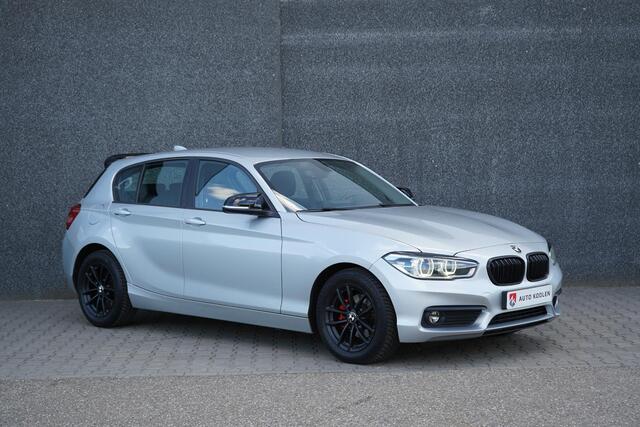 BMW 1-SERIE 118i Centennial High Executive Led/ Stoelver. / climate