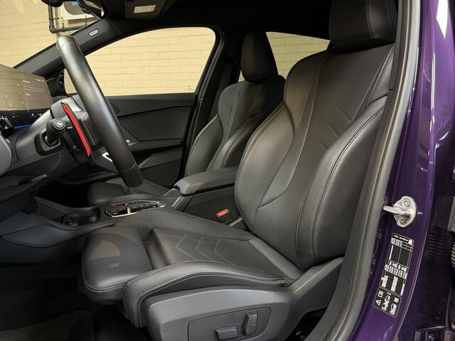 BMW 1-SERIE M135 300pk xDrive | Navi Prof | HUD | HK | 360 | 19" | Led | ACC | Blindspot | 100% Dealer Onderhouden!