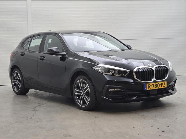BMW 1-SERIE 118i Business Edition | Executive pakket | Trekhaak | 17'' |*