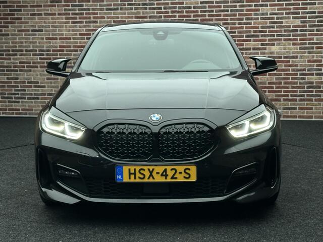 BMW 1-SERIE 118i High Executive M Sport H/K Camera M Dealer Onderhouden