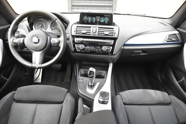 BMW 1-SERIE 118i Executive * M-Sport * 18 inch lm * LED * Lichtpakket *