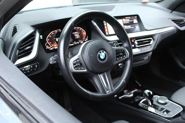 BMW 1-SERIE 118i M sport | Automaat | NL-auto | 1 eigenaar