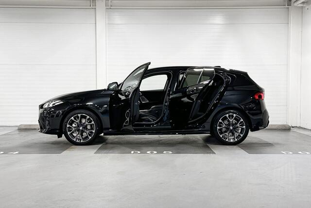 BMW 1-SERIE 120 | M-Sport Design | Driving Assistant | Parking Assistant