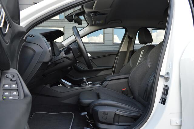 BMW 1-SERIE 118i Executive Edition Sport Line