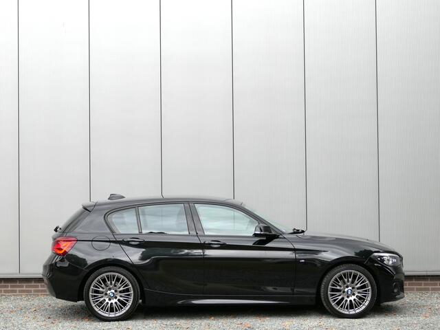 BMW 1-SERIE 120i AUT Executive M-sport Navi / Afneembare trekhaak / Leer / L