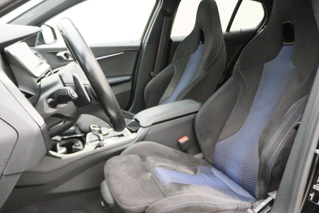 BMW 1-SERIE 128ti Business Edition M Sport Panoramadak, M-Sportstoelen, Stoelverwarming, LED, Apple Carplay, 19"