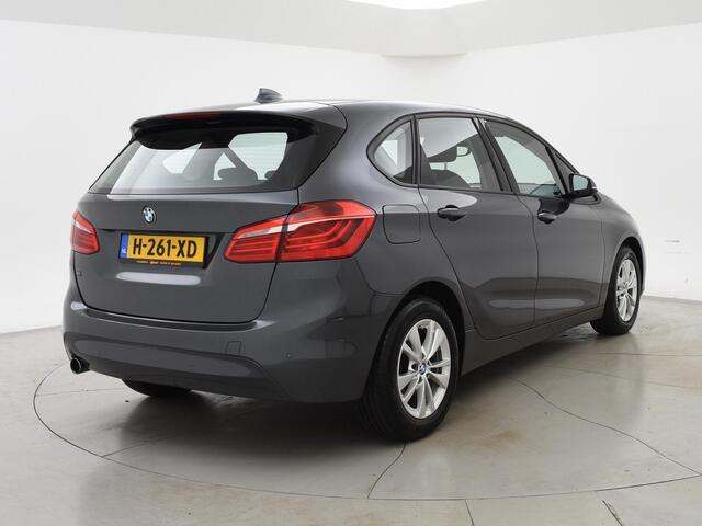 BMW 2-SERIE Active Tourer 218i 136 PK AUT. + NAVIGATIE / STOELVERW. / CRUISE / CLIMATE CONTROL