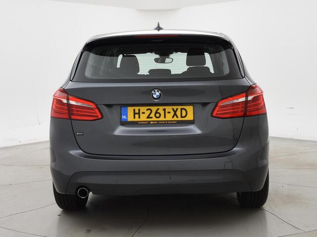 BMW 2-SERIE Active Tourer 218i 136 PK AUT. + NAVIGATIE / STOELVERW. / CRUISE / CLIMATE CONTROL