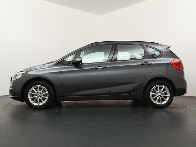 BMW 2-SERIE Active Tourer 218i High Executive Trekhaak|Airco|Navigatie|Cruise controle