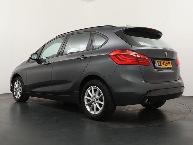 BMW 2-SERIE Active Tourer 218i High Executive Trekhaak|Airco|Navigatie|Cruise controle