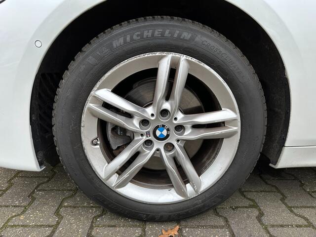 BMW 2-SERIE 218I 7P. HIGH EXEC. 7 PERS. ALL.IN.