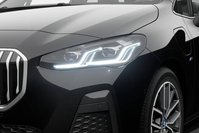 BMW 2-SERIE Active Tourer 225e xDrive | M Sport | Premium Pack | Travel Pack