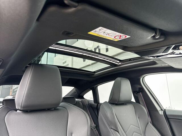 BMW 2-SERIE Gran Coupé 220 M Sport Design Edition