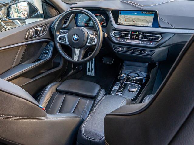 BMW 2-SERIE Gran Coupé 218i High Exe M-Sport ORG NL PANO LEDER ELEK SCHAALSTOEL 19 INCH HIFI SHADOW LINE