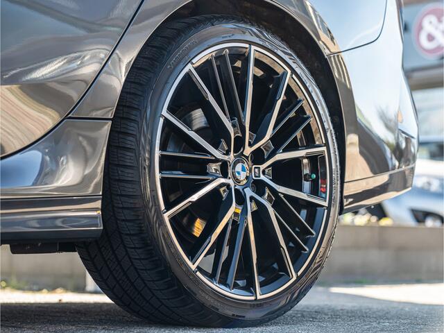 BMW 2-SERIE Gran Coupé 218i High Exe M-Sport ORG NL PANO LEDER ELEK SCHAALSTOEL 19 INCH HIFI SHADOW LINE