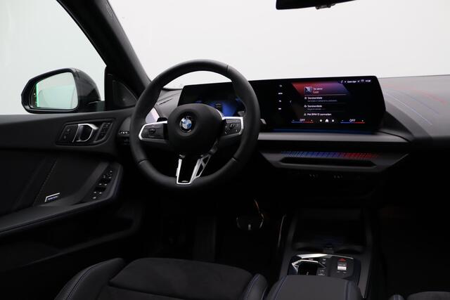 BMW 2-SERIE Gran Coupé 220 M Sport Design Edition | Premium Pack | Comfort Access | Driving Assistant | Parking Assistant | Harman Kardon | 19''