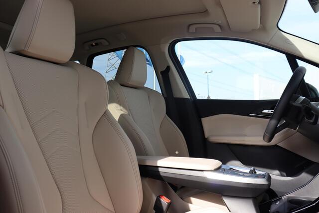 BMW 2-SERIE Active Tourer 225e xDrive Premium Pack/ Comfort Pack/ Travel Pack/ Panoramadak/ Verwarmd Stuurwiel/ Comfort Acces/ Elektrische Trekhaak/