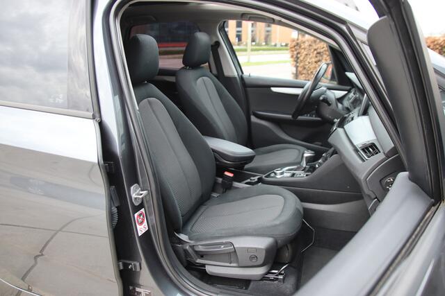 BMW 2-SERIE Active Tourer 218i Centennial Executive Pano, automaat, vol opties! Aanbieding!