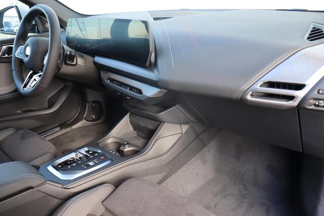 BMW 2-SERIE Gran Coupé 220 M Sport Design Edition M Sportpakket/ Comfort Access/ Panoramadak/ Harman-Kardon/ Premium Pack/ Stoelverwarming