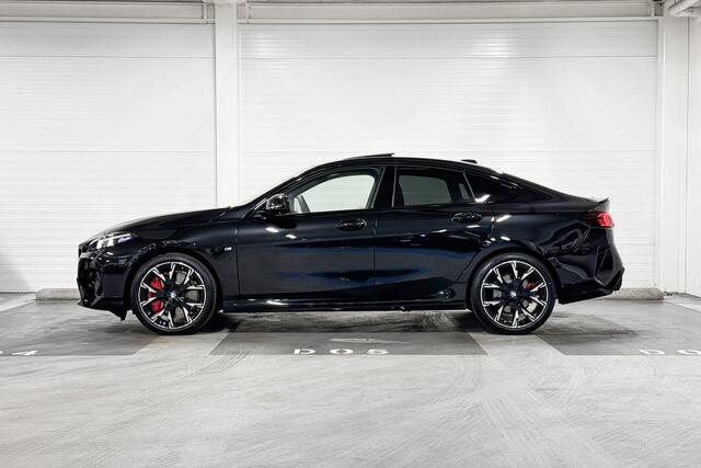 BMW 2-SERIE Gran Coupé 220 | M-Sport Pro | Premium Pack | Driving Assistant Plus | Harman/Kardon | Panoramadak | Comfort Access