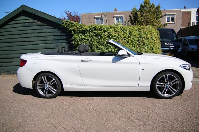 BMW 2-SERIE 218i High Executive