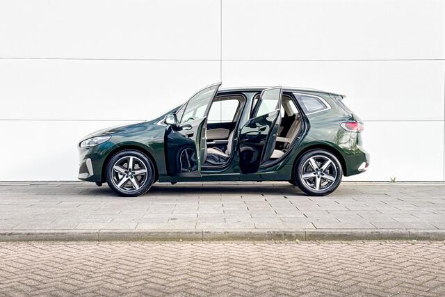 BMW 2-SERIE Active Tourer 218i | Luxury Line | Premium Pack