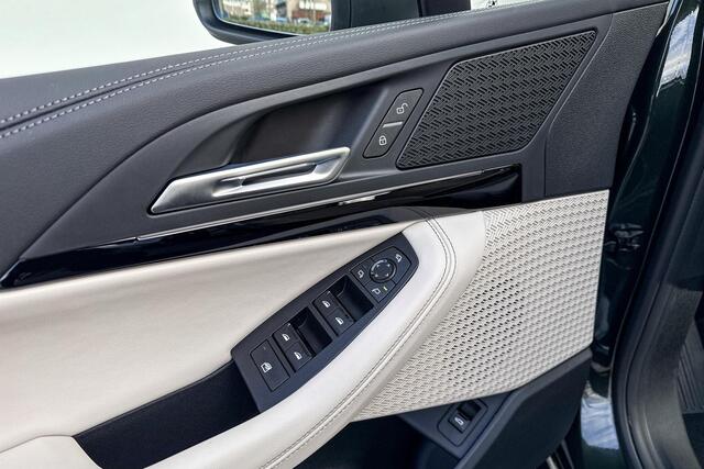 BMW 2-SERIE Active Tourer 218i | Luxury Line | Premium Pack