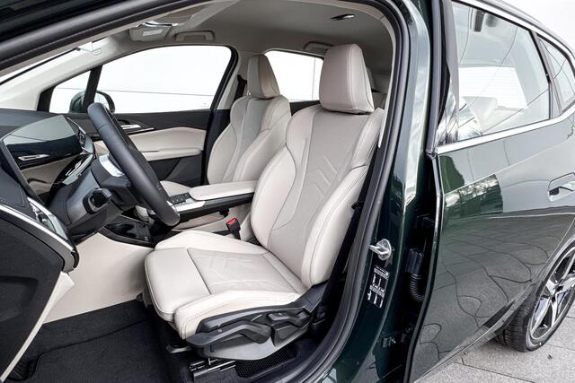 BMW 2-SERIE Active Tourer 218i | Luxury Line | Premium Pack