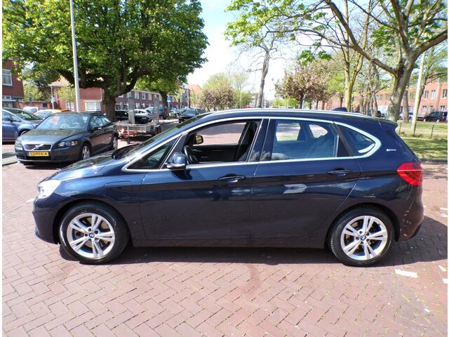 BMW 2-SERIE Active Tourer 225xe Centennial High Executive automaat/panodak/leer