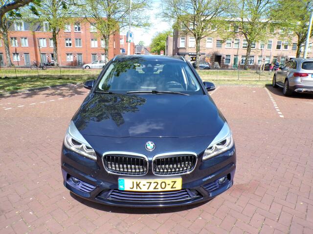 BMW 2-SERIE Active Tourer 225xe Centennial High Executive automaat/panodak/leer