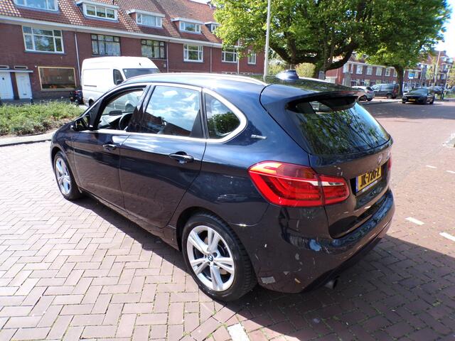 BMW 2-SERIE Active Tourer 225xe Centennial High Executive automaat/panodak/leer